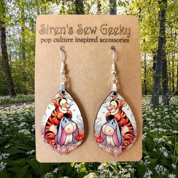 Tigger and Eeyore Winnie the Pooh Disney Earrings - Picture 1 of 3